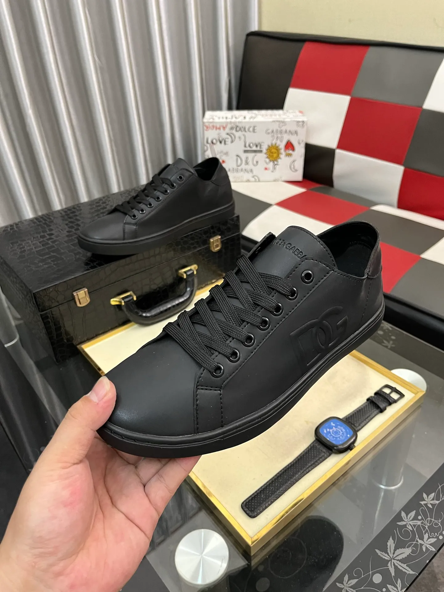Men's shoes 💰400⌚️⌚️New DG Dolce & Gabbana high-end couple's sports and casual shoes, imported cowhide, multiple material splicing design➕Imported cowhide lining, cowhide foot pads➕Original TPR elastic outsole. Size: 38-46